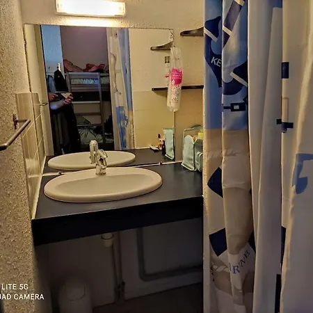Résidence: Piscine Et Lits Superposés Apartment *